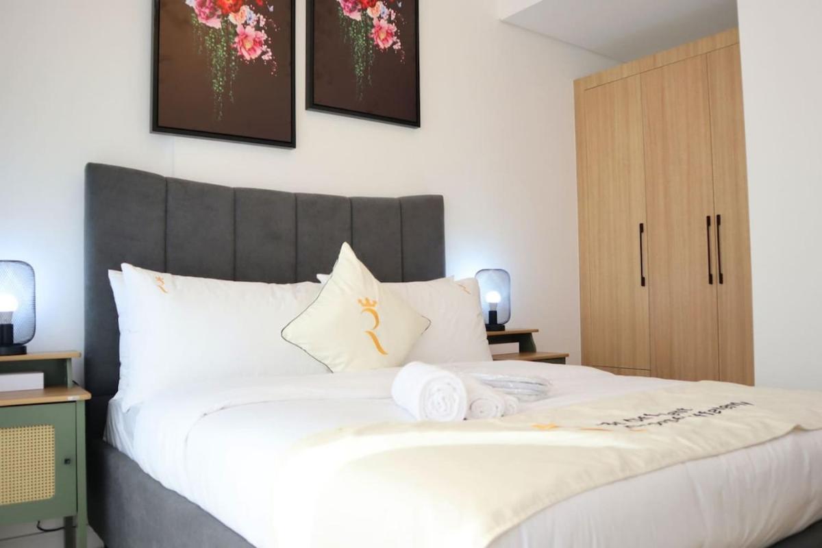 Apartamento Stylish 1br Retreat Pool & Wifi Near Auh & Masdar Abu Dhabi