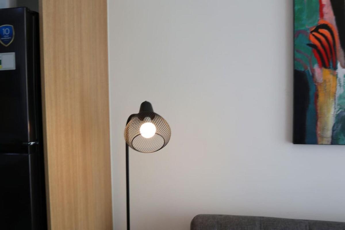 Stylish 1br Retreat Pool & Wifi Near Auh & Masdar Apartamento Abu Dhabi