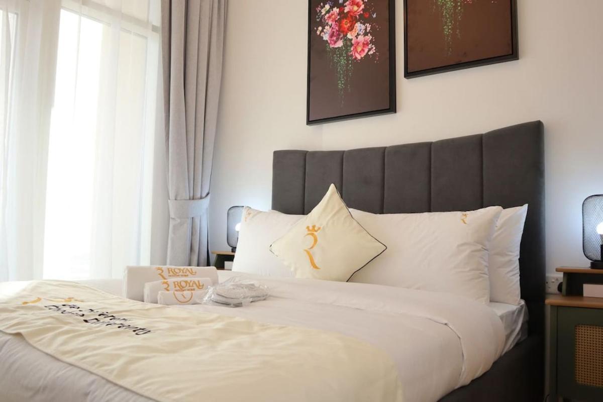 Stylish 1br Retreat Pool & Wifi Near Auh & Masdar *